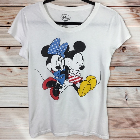 Disney Mickey & Minnie Tee Junior size XL - Picture 1 of 5